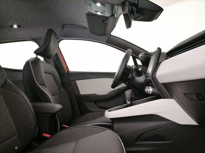 Renault Clio 1.6 E-Tech full hybrid Techno 145cv auto