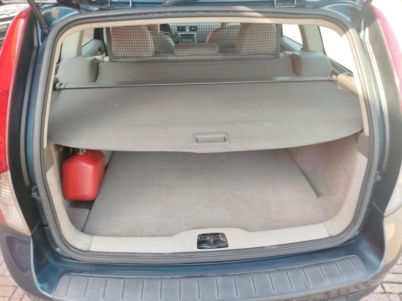 Volvo V50 1.6 D CON GANCIO OMOLOGATO!