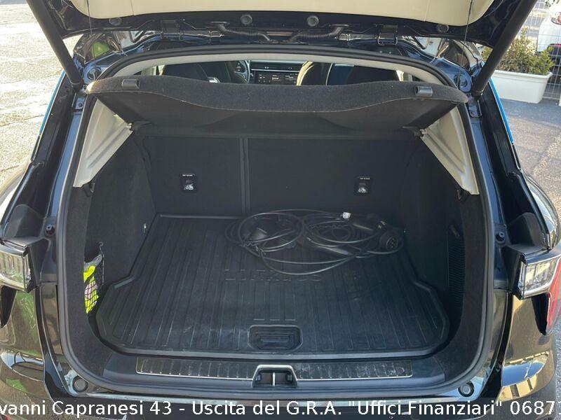 Lynk & Co 01 01 PHEV