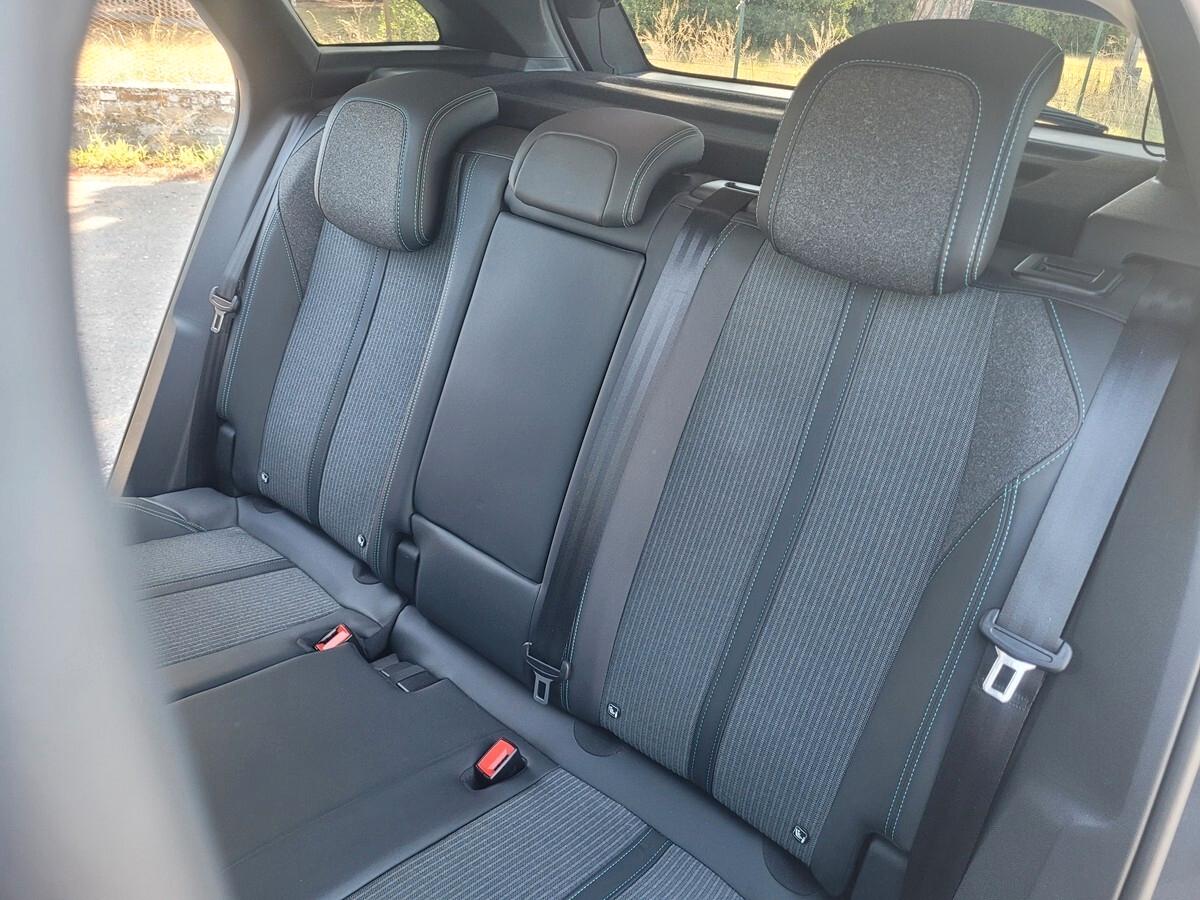 Peugeot 3008 BlueHDi 130 S&S EAT8 Allure Pack