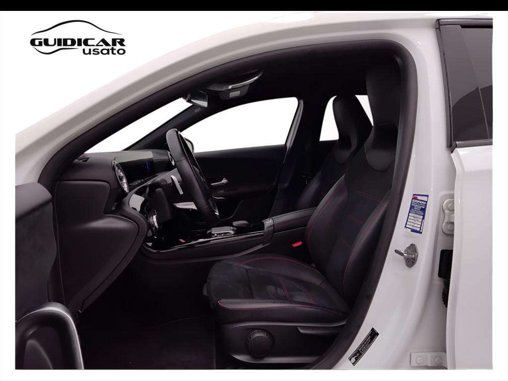 Mercedes-Benz Classe A - W177 2018 - A 180 d Premium auto