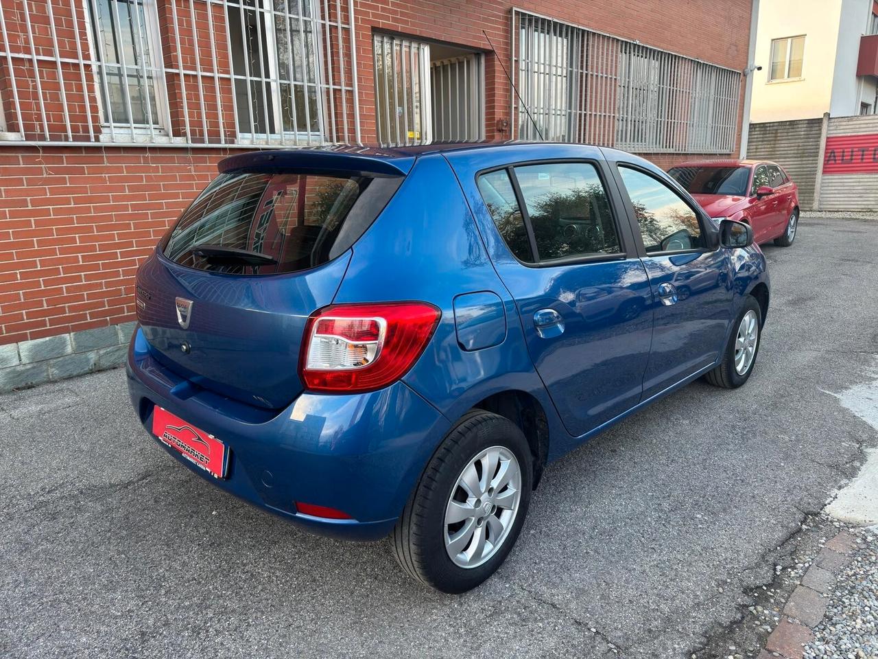 Dacia Sandero 1.2 75CV Extra