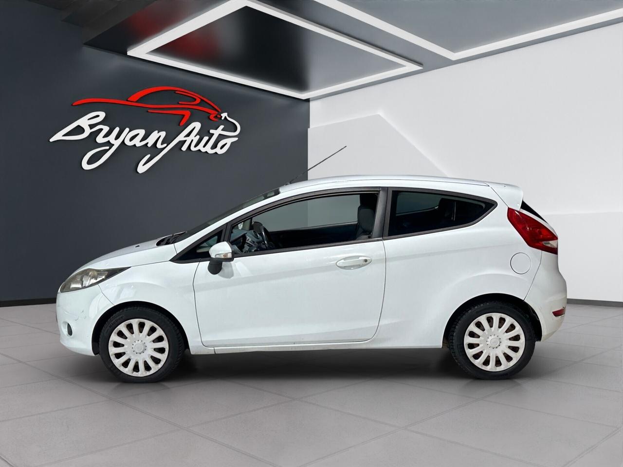 Ford Fiesta 1.4 TDCi 68CV 3 porte Titanium