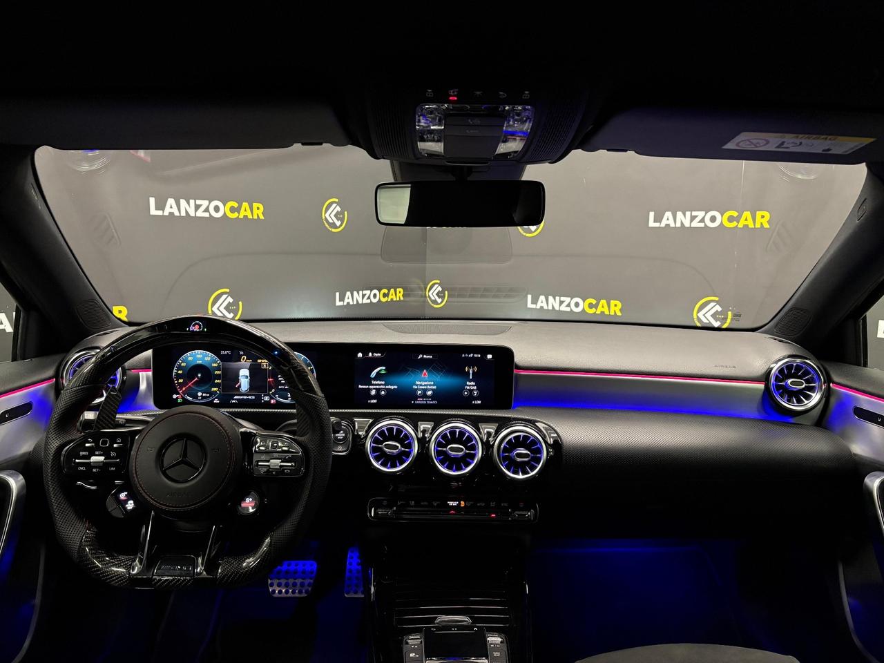 Mercedes-benz A 35 AMG S RACE EDITION