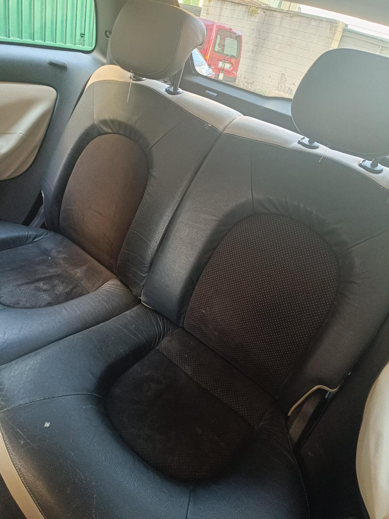 Lancia Ypsilon 1.4 Platino Ecochic GPL