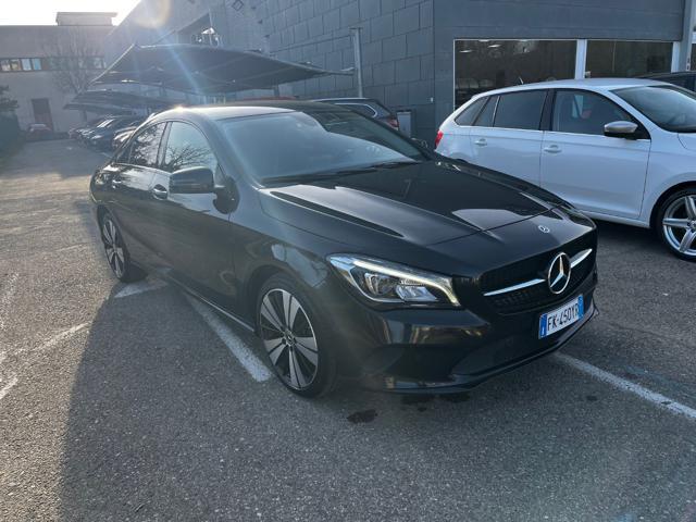 MERCEDES-BENZ CLA 180 d Automatic Sport