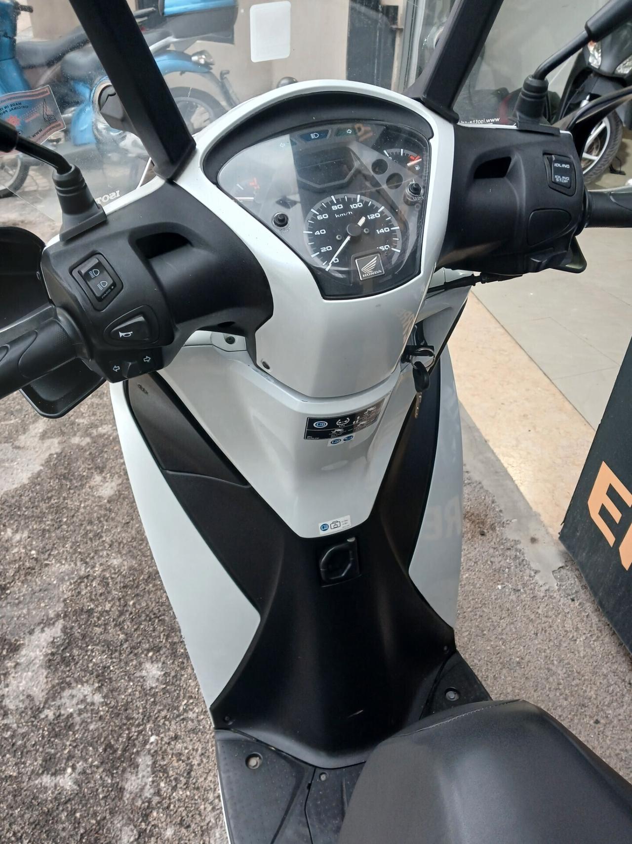 Honda SH 125 ABS GARANTITO 12 MESI