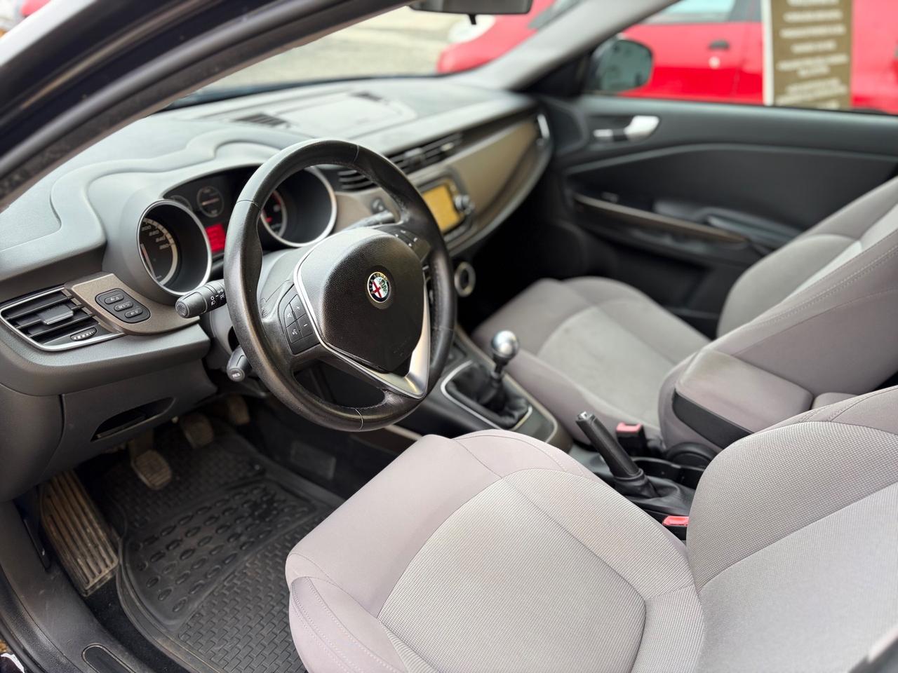 Alfa Romeo Giulietta 2.0 JTDm-2 150 CV Distinctive