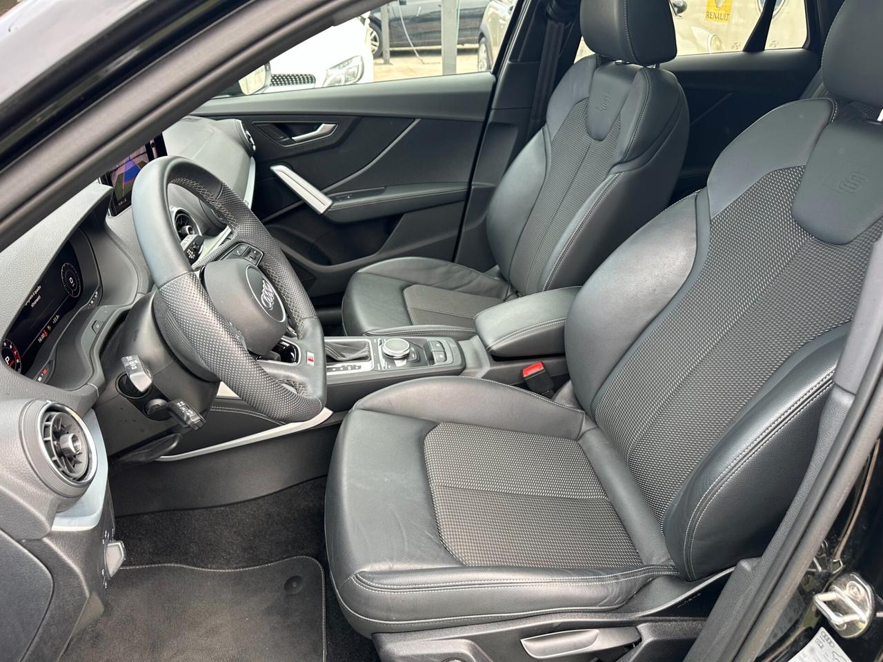 Audi SQ2 2.0*TFSI*QUATTRO*AUT*VIRTUAL*TETTO*MATRIX*KAMERA*