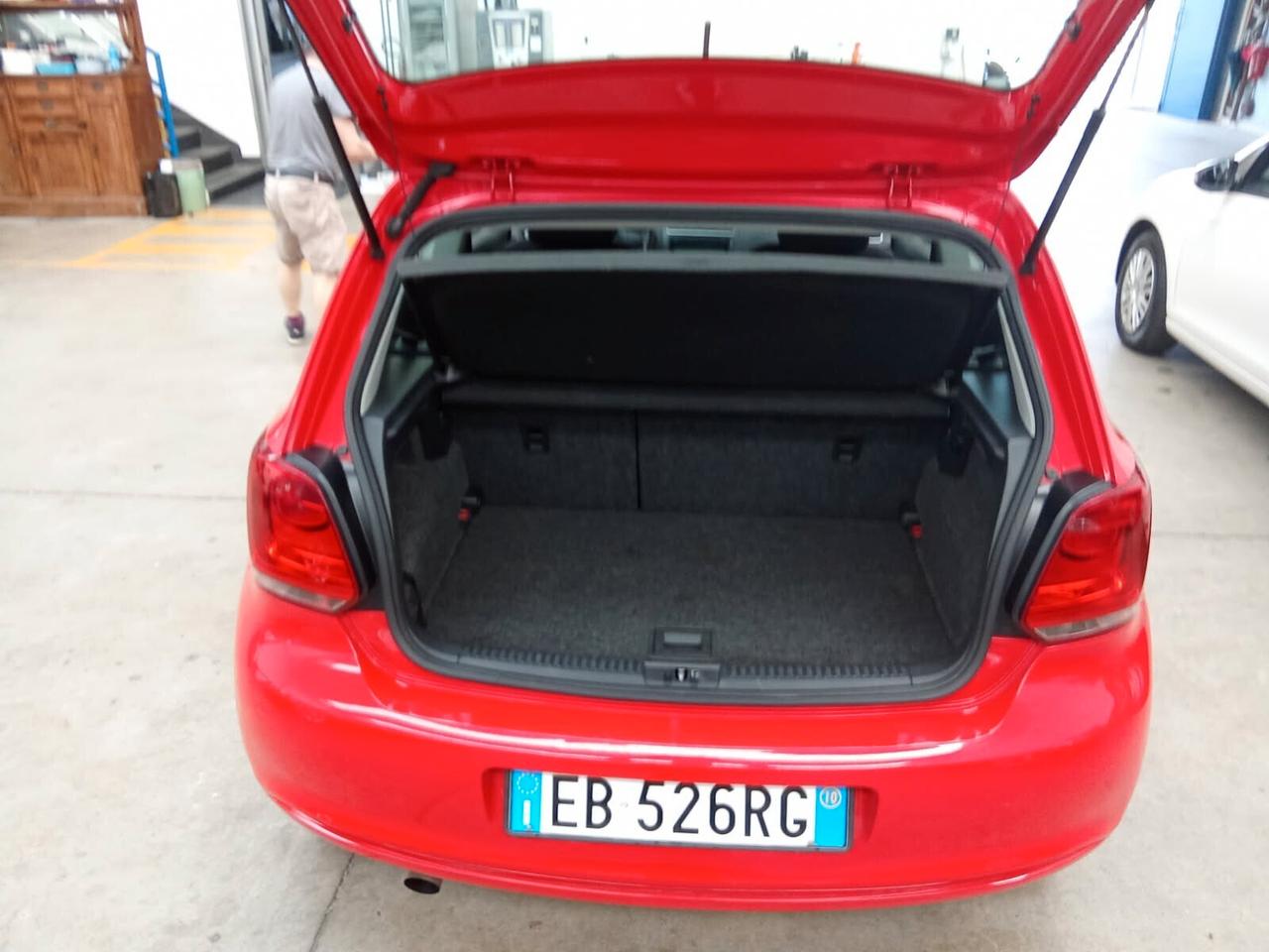 Volkswagen Polo 1.4 bz // 3 porte Highline/NEOPATENTATI