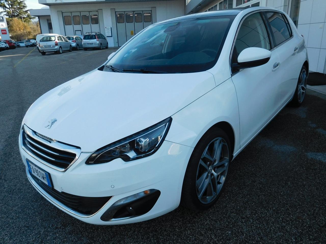 Peugeot 308 BlueHDi 120 S&S Allure