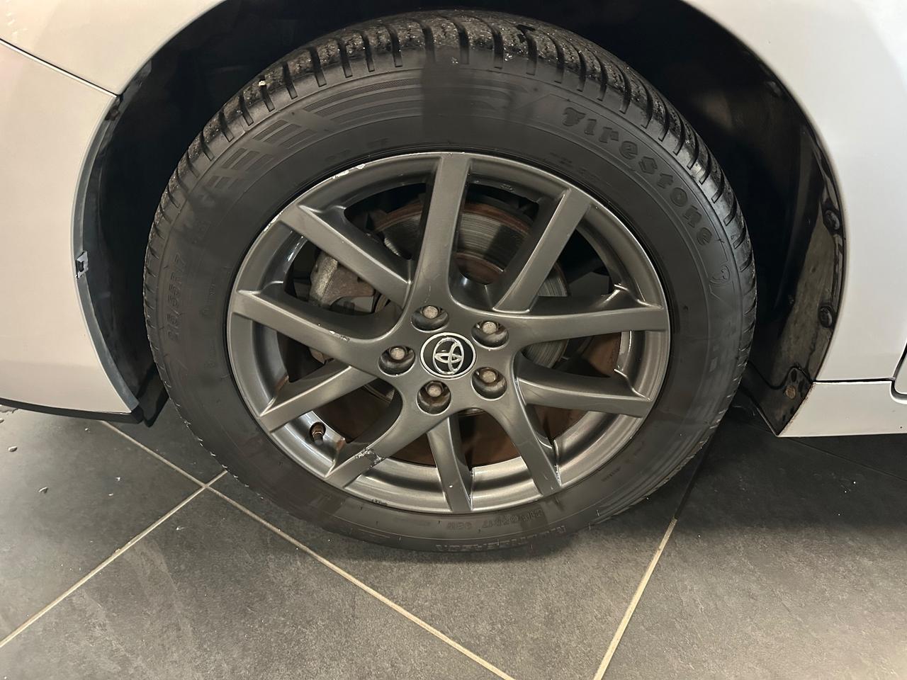 TOYOTA VERSO 1.6 D-4D 110CV GANCIO TRAINO