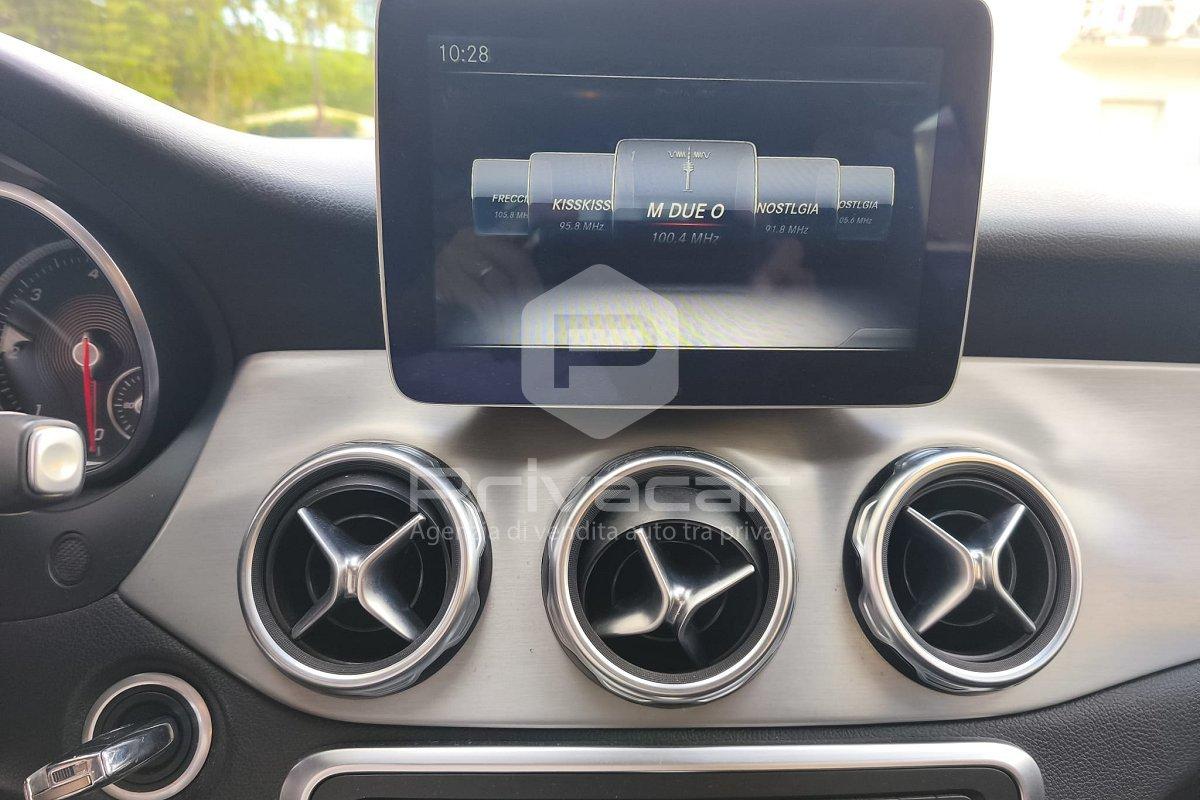 MERCEDES GLA 220 d Automatic 4Matic Premium