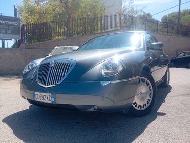 Lancia Thesis 2.4 JTD Emblema
