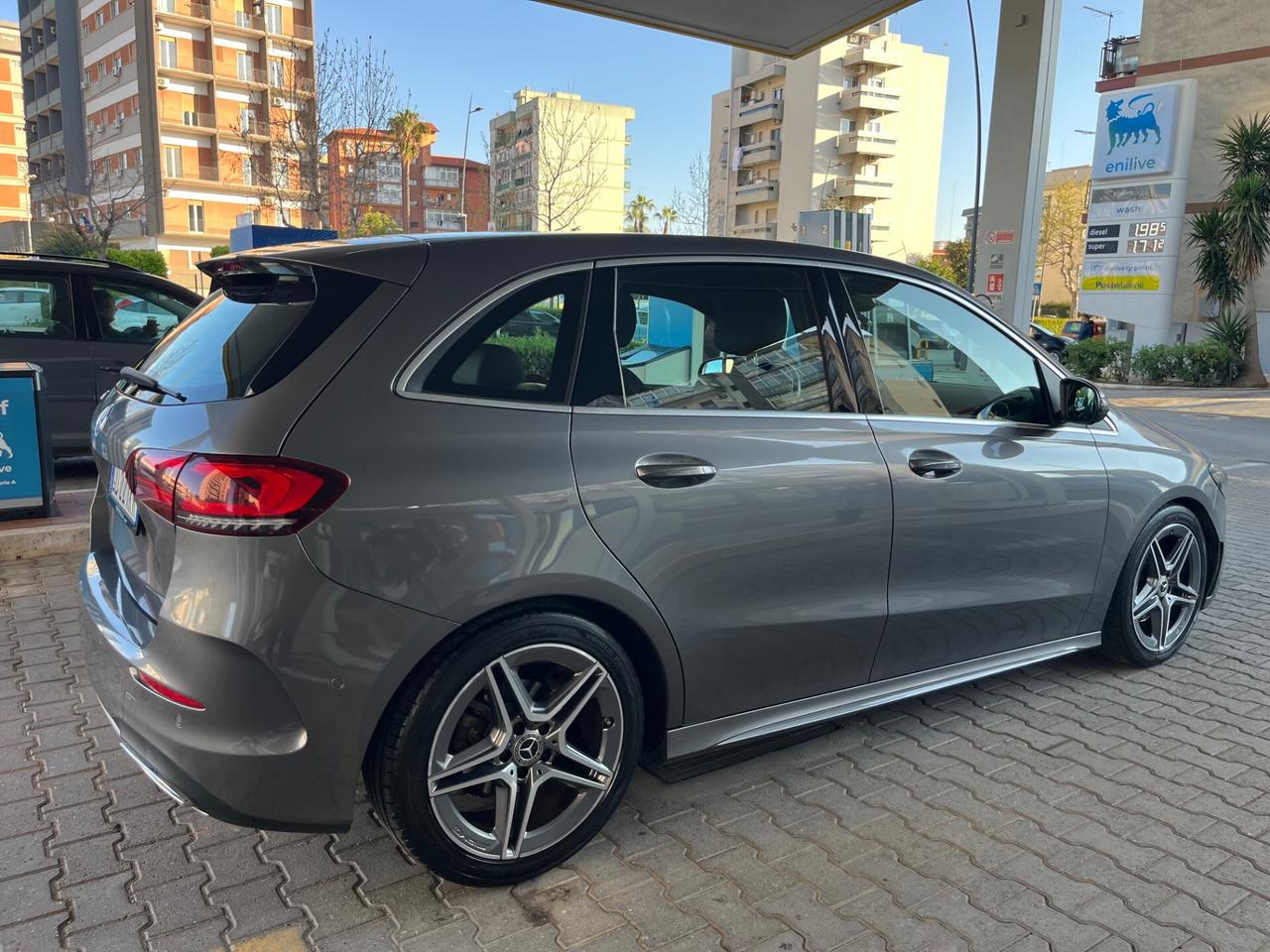 Mercedes-benz B 200 d Automatic Premium