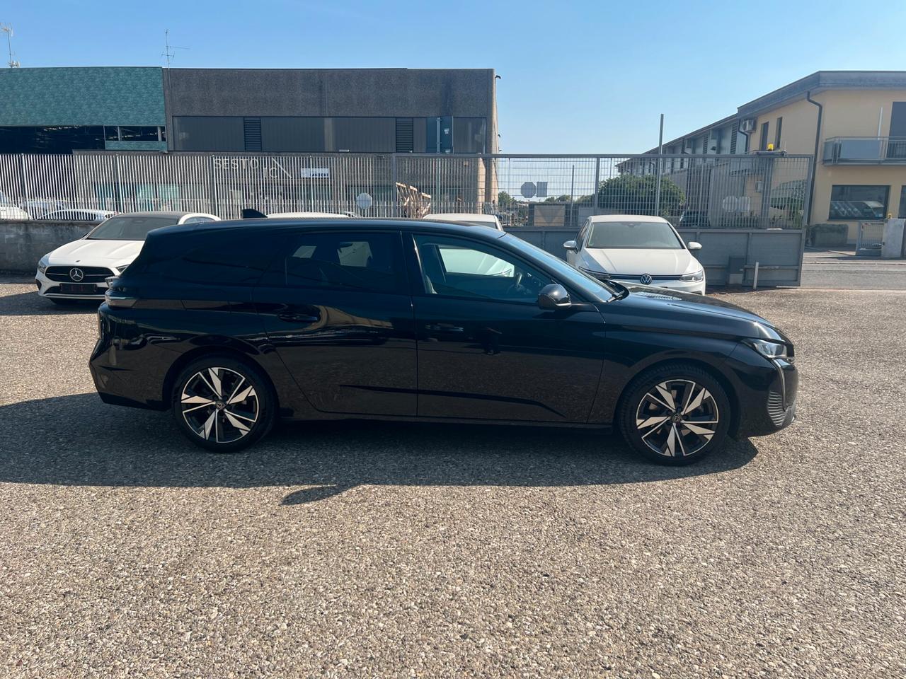 Peugeot 308 BlueHDi 130 S&S SW Allure