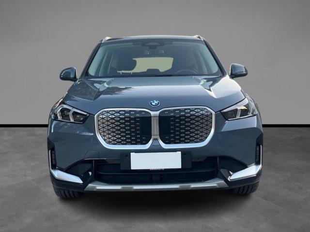 BMW iX1 eDrive 20 xLine
