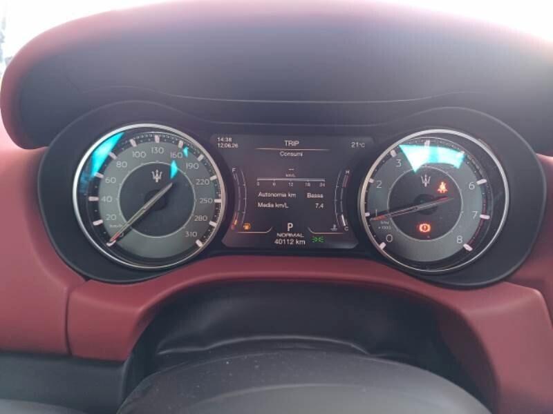 Maserati Ghibli V6 3.0 Modena 350CV