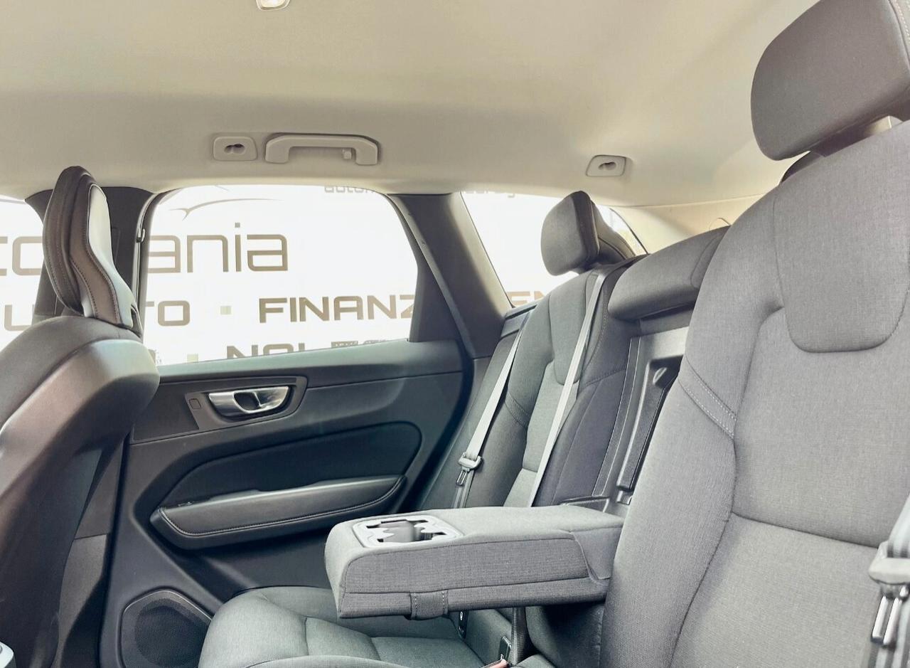 Volvo XC60 B4 (d) AWD Geartronic PREZZOREALE\KMCERTIFICATI\IVAESPOSTA