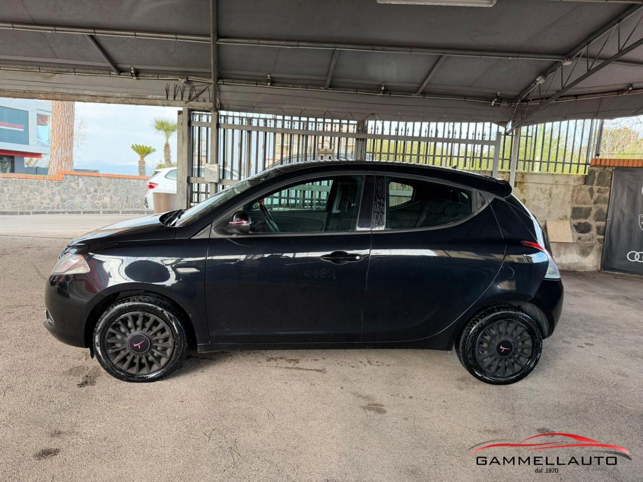 Lancia Ypsilon 1.3 mjt Elefantino 95cv