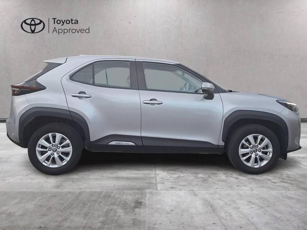 Toyota Yaris Cross 1.5 H Active FWD E-CVT