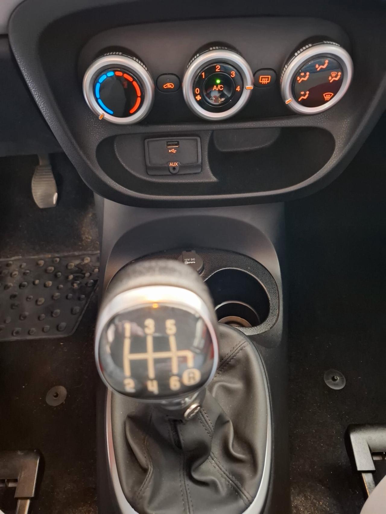 Fiat 500L 1.4 95 CV Lounge