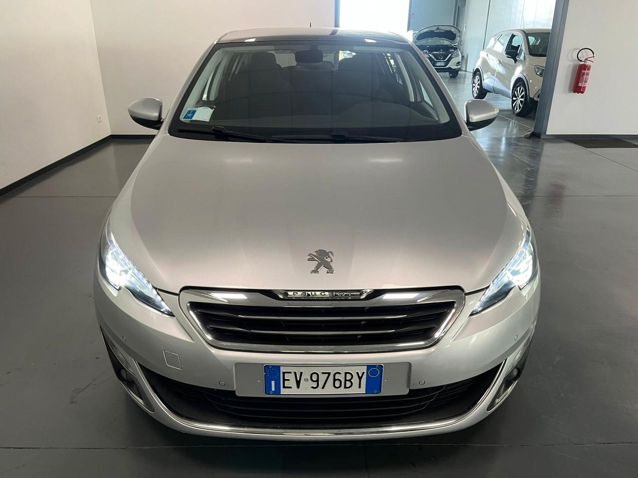 Peugeot 308 PureTech Turbo 130 S&S Allure