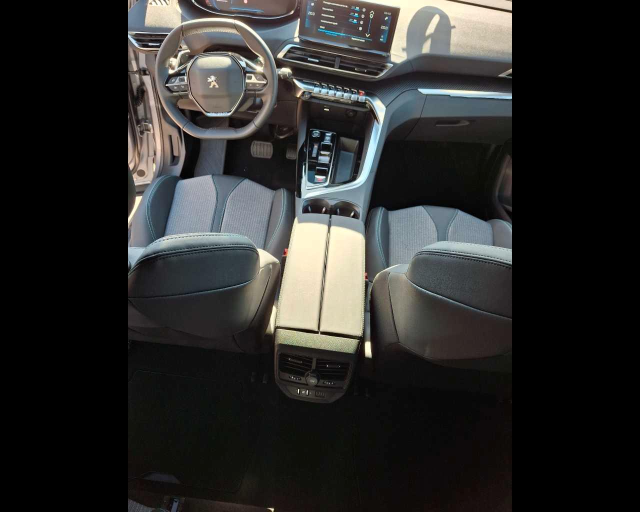 PEUGEOT 5008 BlueHDi 130 S&S EAT8 ALLURE PACK
