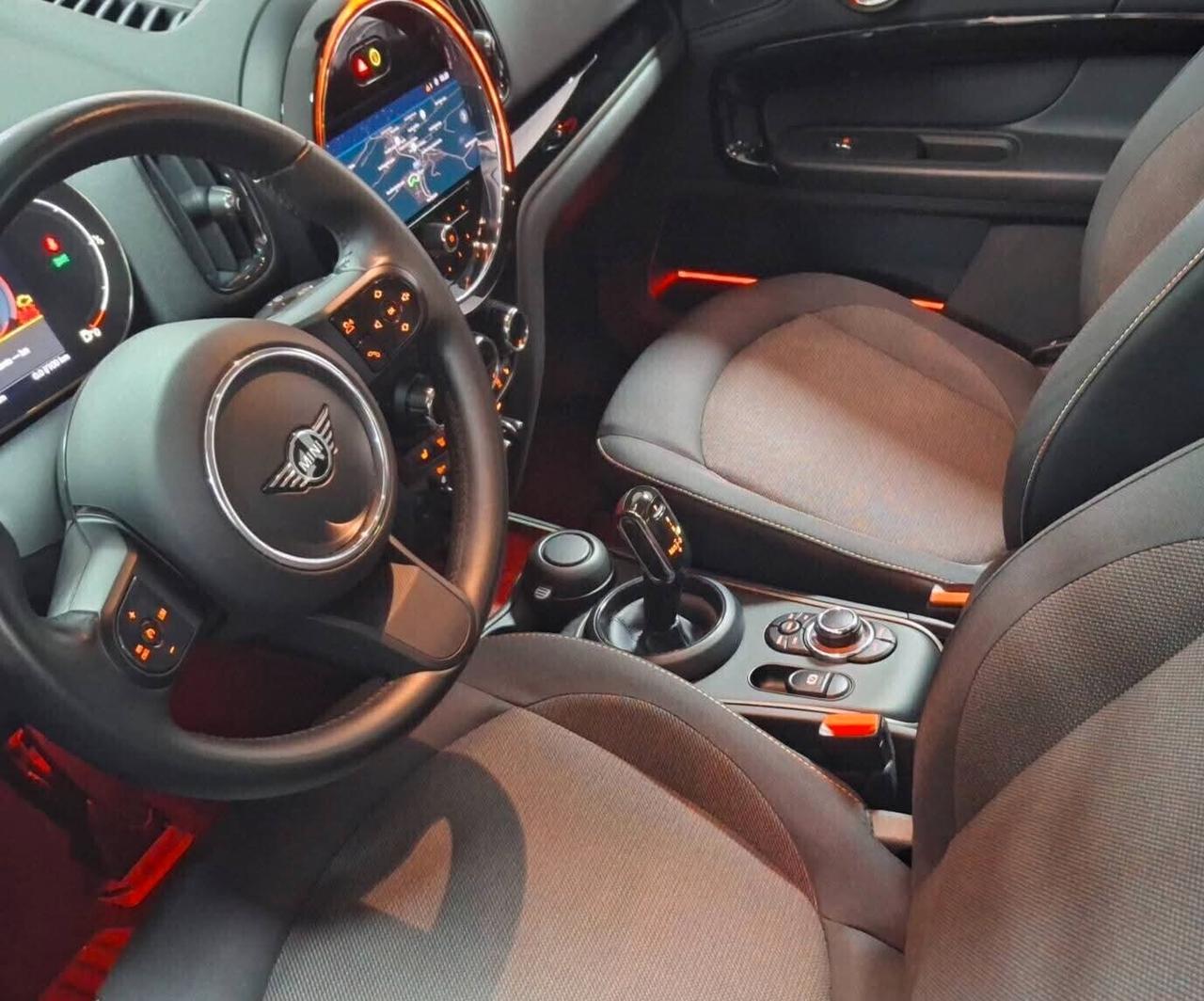 Mini Countryman 1.5benzina Sedil riscaldabili
