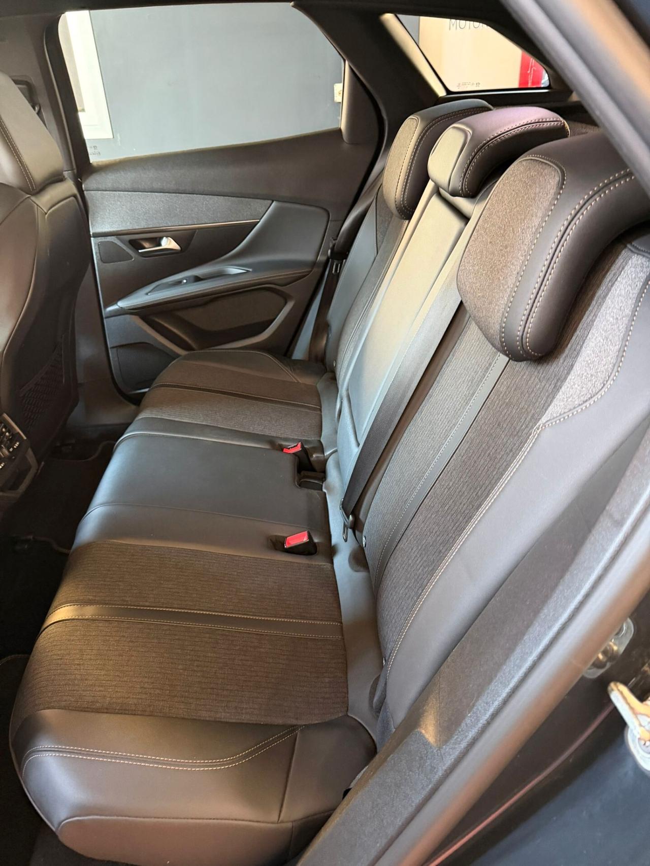 Peugeot 3008 BlueHDi 130 S&S EAT8 GT Line