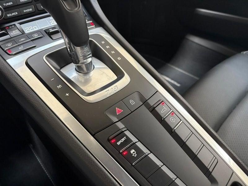 Porsche 718 2.0 Cayman Style Edition