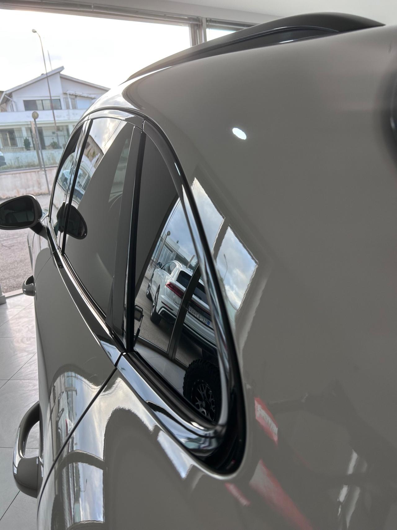 Porsche Macan 2.0 allestimento Full