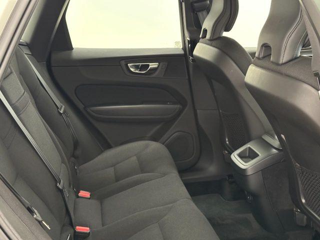 VOLVO XC60 B4 (d) Geartronic Inscription