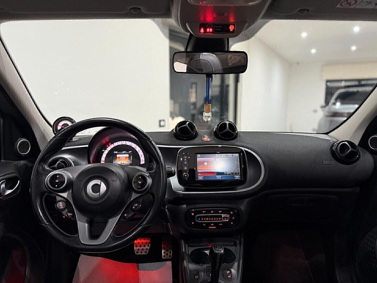 Smart ForFour BRABUS 0.9 Turbo twinamic Xclusive