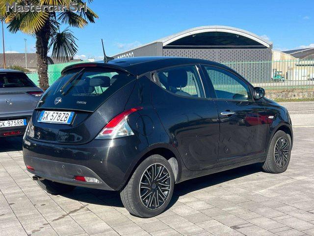 LANCIA Ypsilon 5p. Neopatentati 1.0 hybrid Gold tg: GK578ZB