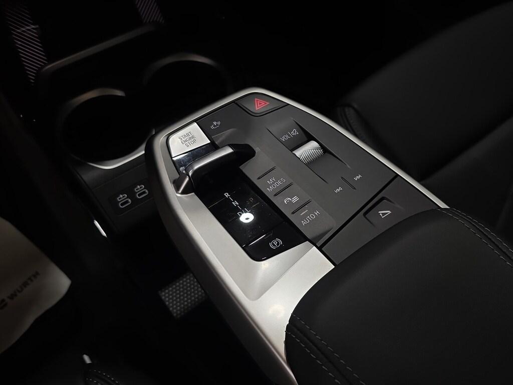 BMW X1 18 i X-Line sDrive DCT