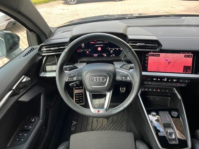Audi A3 Sportback 40 Tdi Q- S-tr. S-line, 19", Look nero