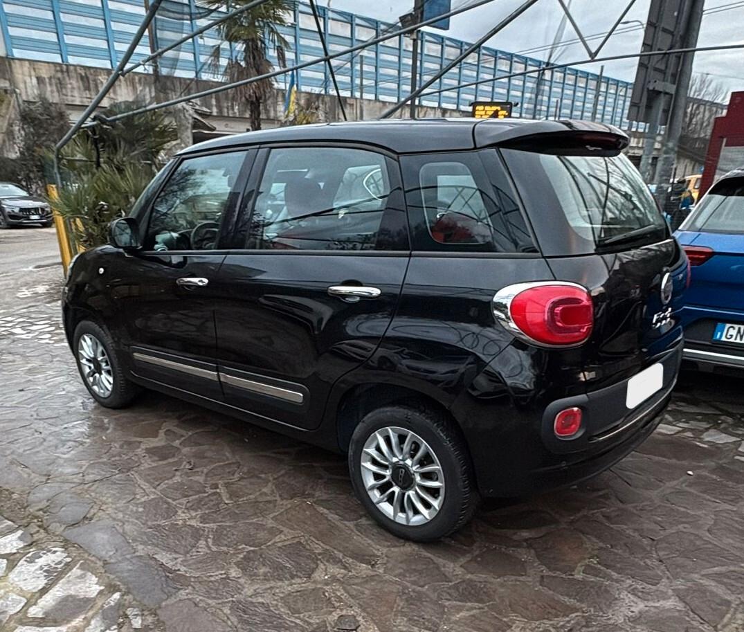 Fiat 500L Living 0.9 TwinAir Turbo Natural Power Lounge