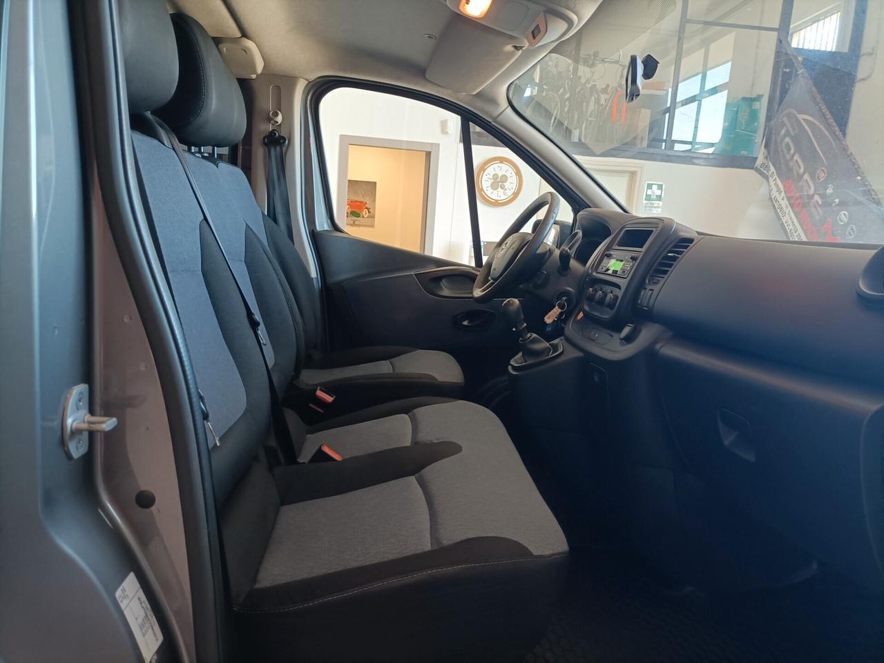 Opel Vivaro 27 1.6 BiTurbo S&S EcoFLEX PC-TN pulmino 9 posti - 2016