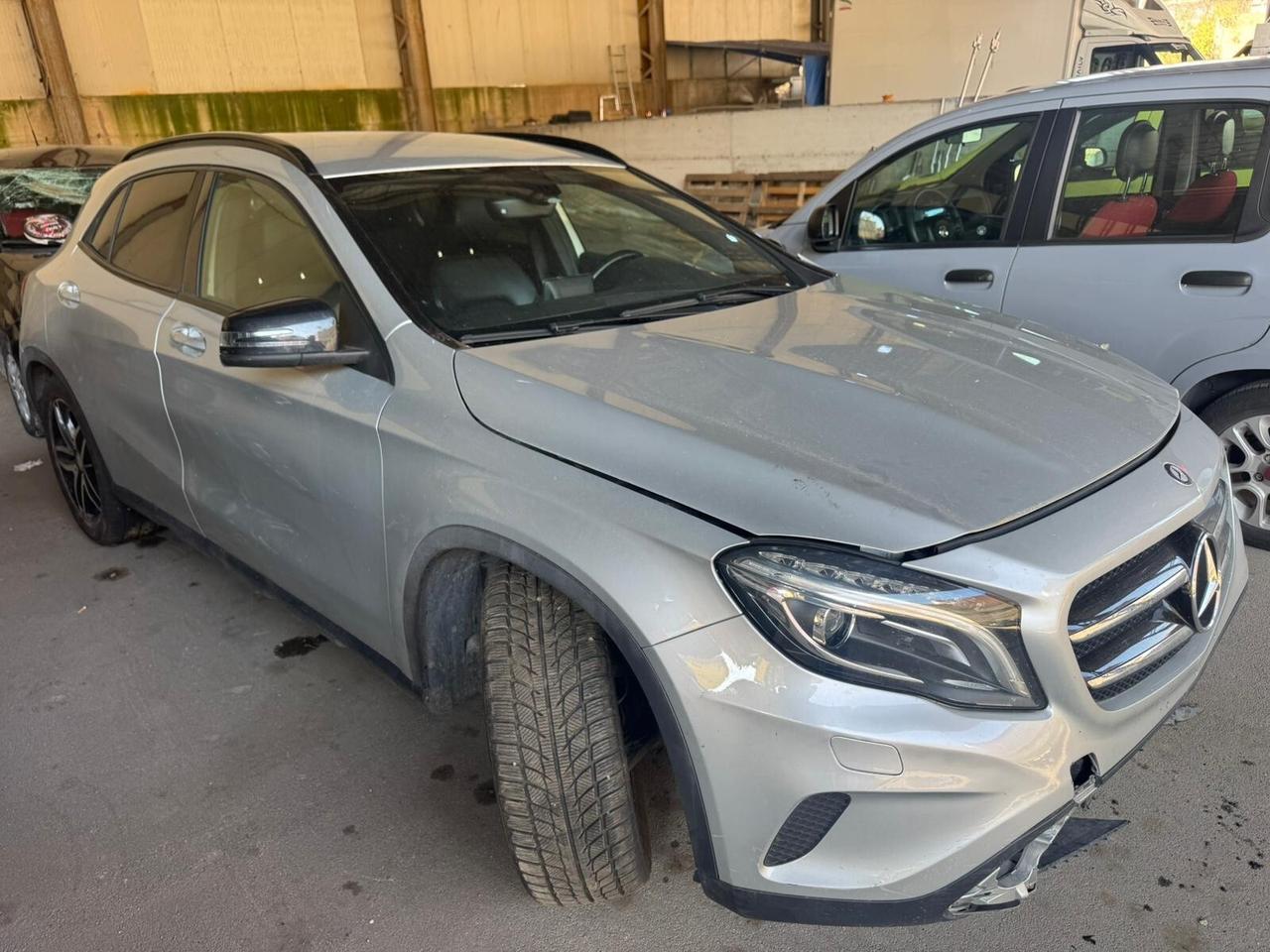 Mercedes-benz GLA 200 CDI Automatic Premium (100kw)