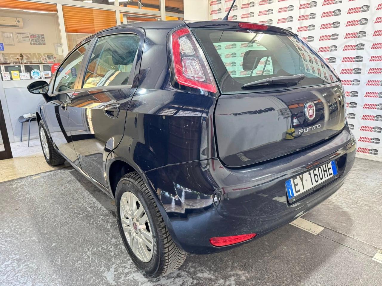 Fiat Punto 1.4 8V 5 porte Natural Power Street