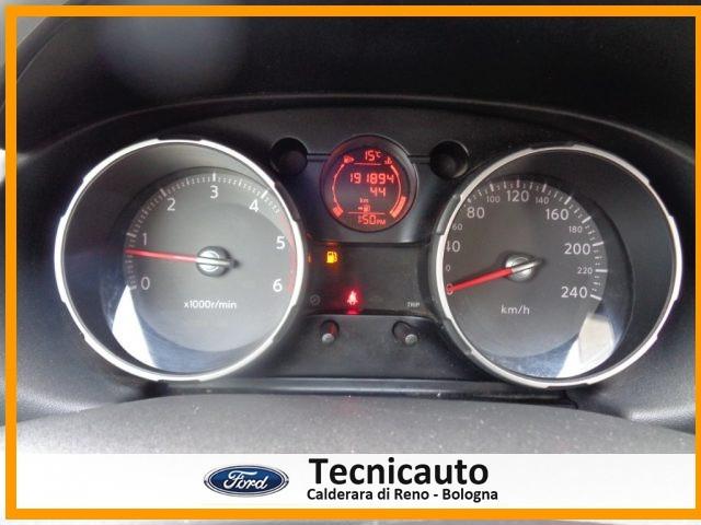 NISSAN Qashqai 2.0 dCi DPF Acenta