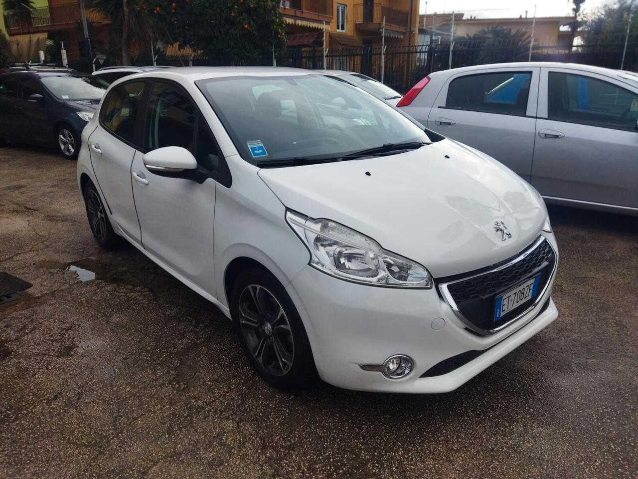 Peugeot 208 1.2 benzina Active 2014