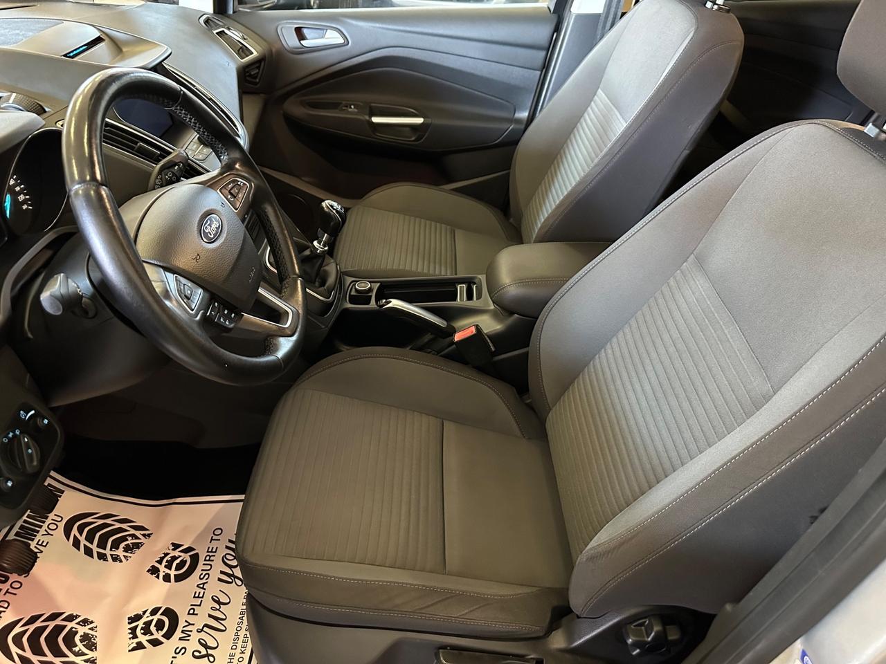 Ford C-Max 1.5 TDCi Titanium X Ok Neopatentati
