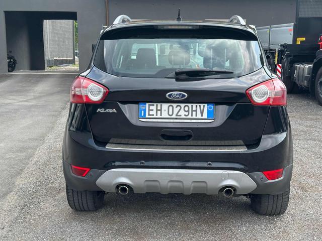 FORD Kuga + 2.0 TDCi 140 CV 2WD DPF