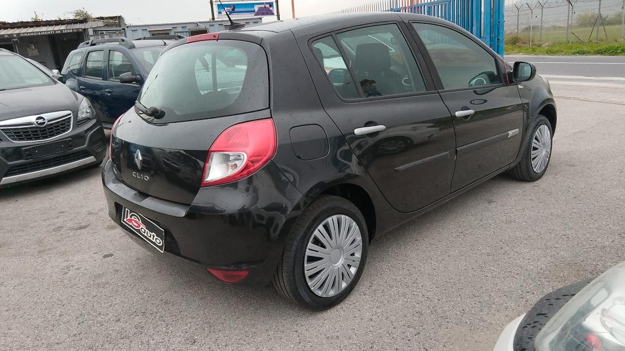 Renault Clio 1.2 BENZINA GPL