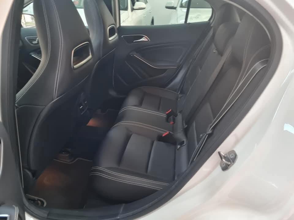 Mercedes-benz GLA 200 d Automatic 4Matic Premium