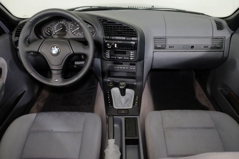 BMW Serie 3 E36 Cabrio Benzina 320i Cabrio