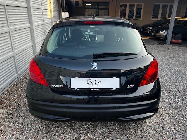 Peugeot 207 1.4 XS 88CV **CAMBIO AUTOMATICO**
