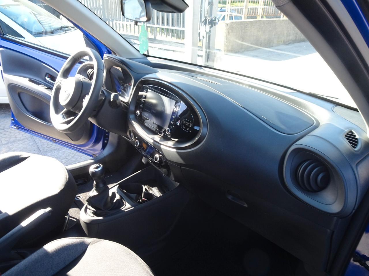 Toyota Aygo X 1.0 VVT-i 72 CV 5 porte Lounge S-CVT